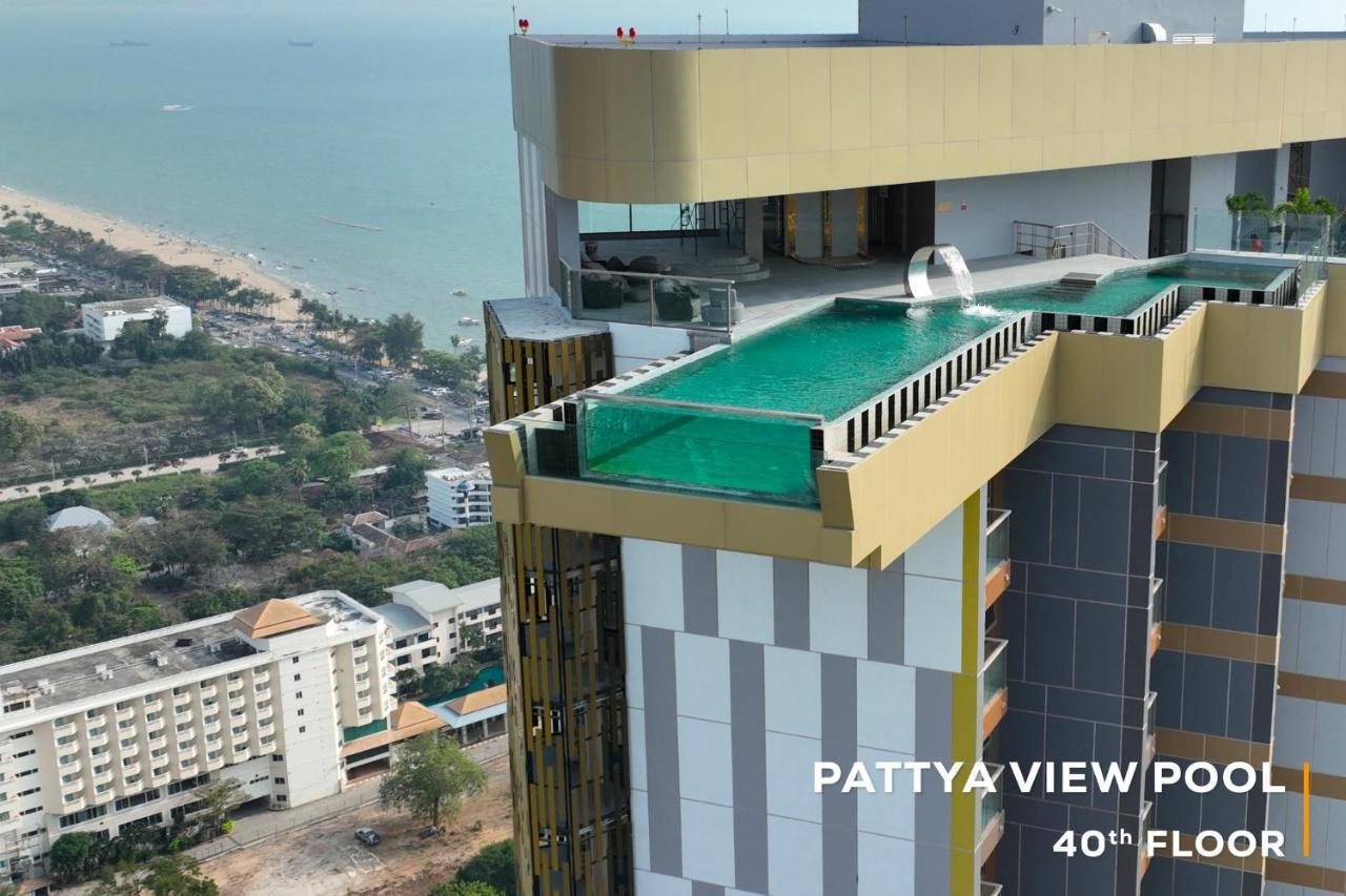 The Astra Sky River Apartment Pantai Jomtien Luaran gambar