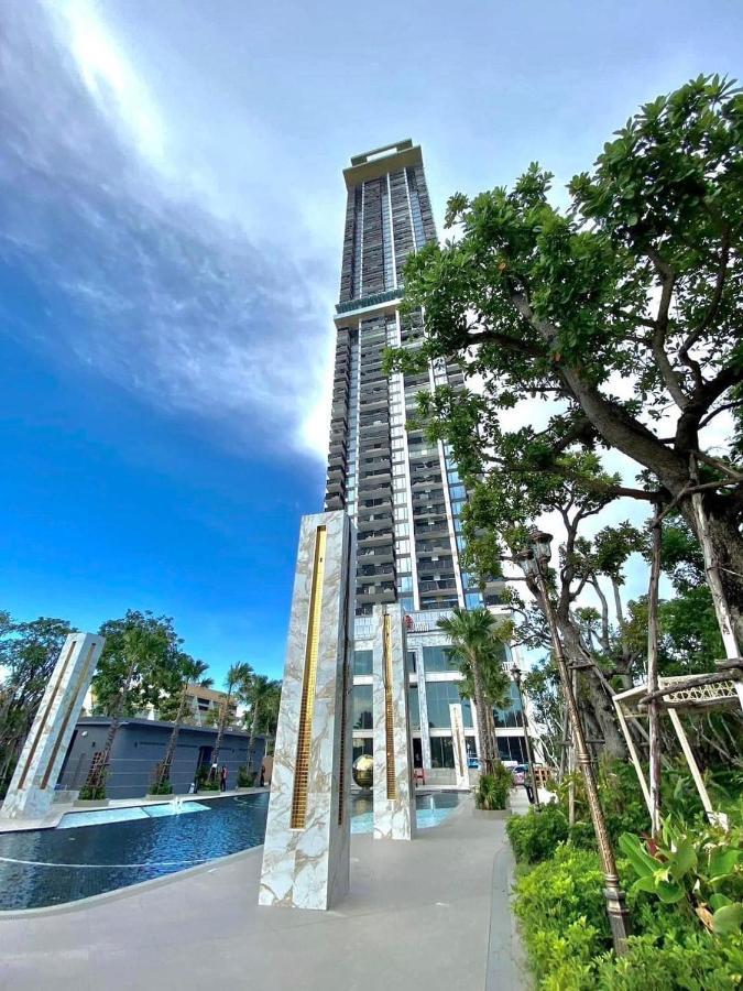 The Astra Sky River Apartment Pantai Jomtien Luaran gambar